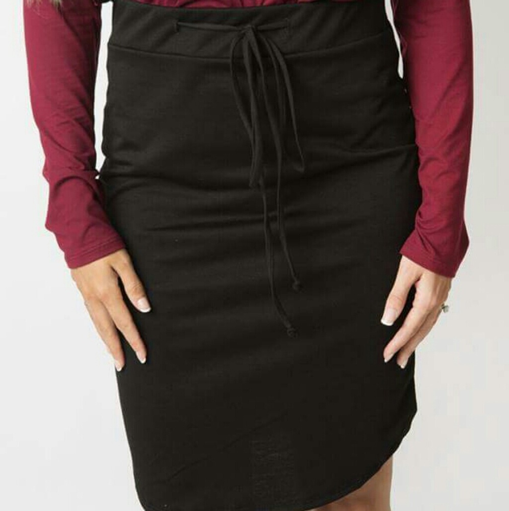 Amelia james waco skirt